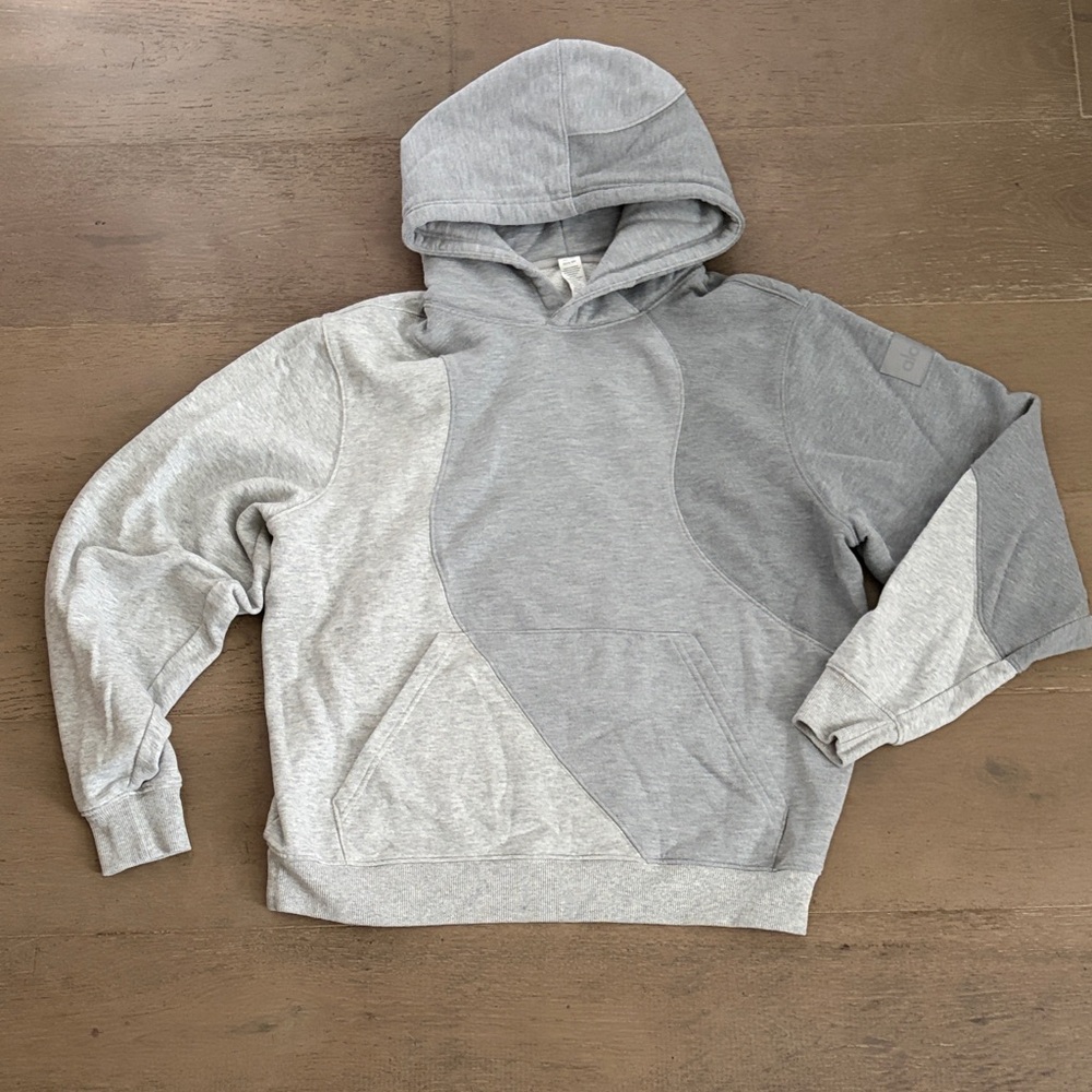 Alo- Make waves hoodie XXS. Athletic Heather Grey tonal. Unisex